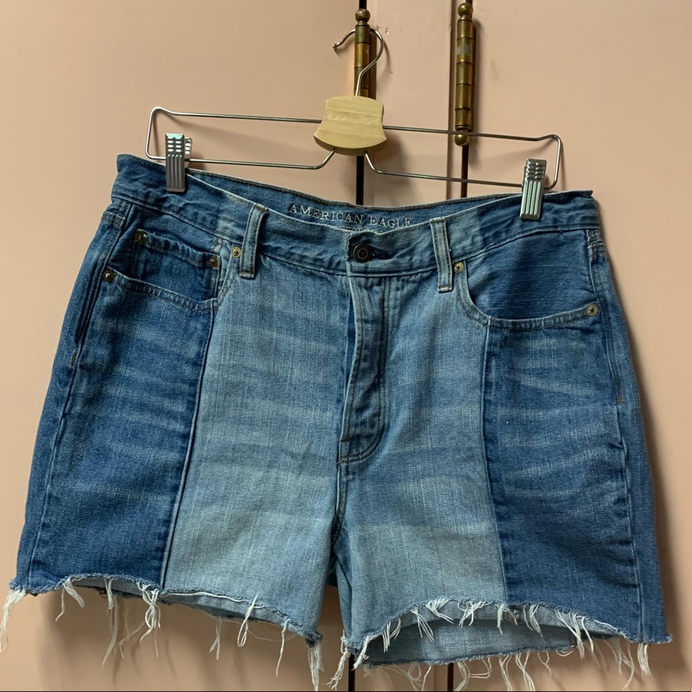 two- tone american eagle shorts
